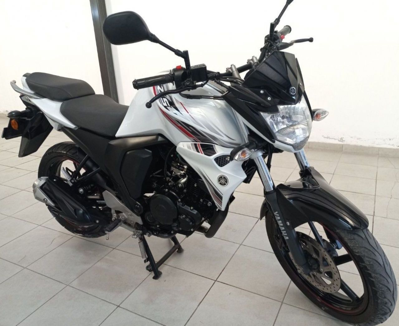 Yamaha FZ-S Usada en Mendoza, deRuedas