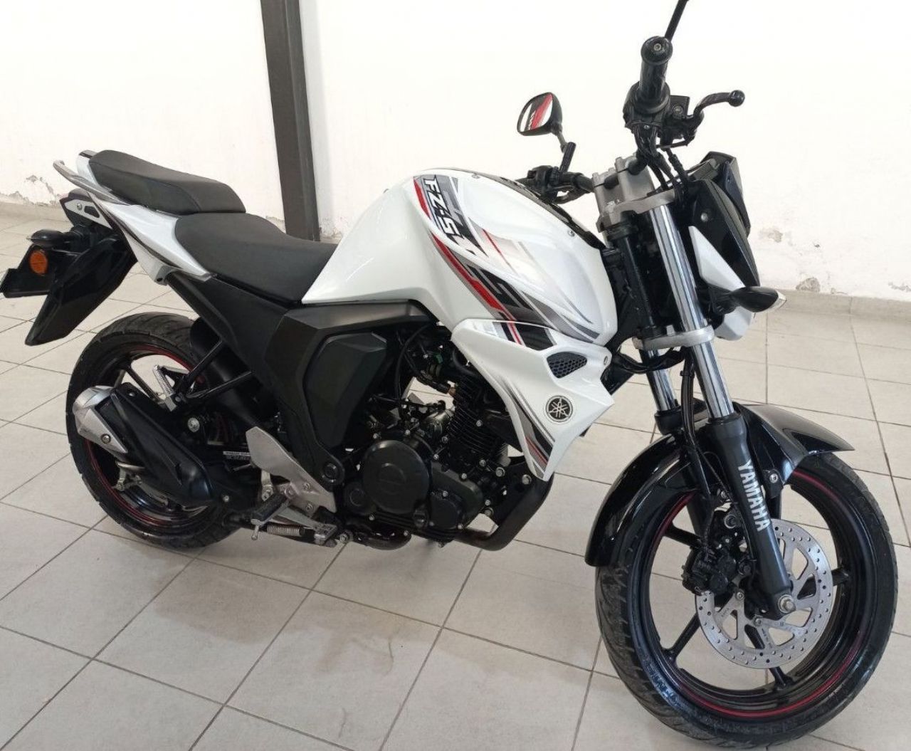 Yamaha FZ-S Usada en Mendoza, deRuedas
