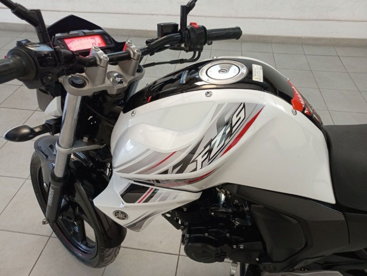 Yamaha FZ-S Usada en Mendoza, deRuedas