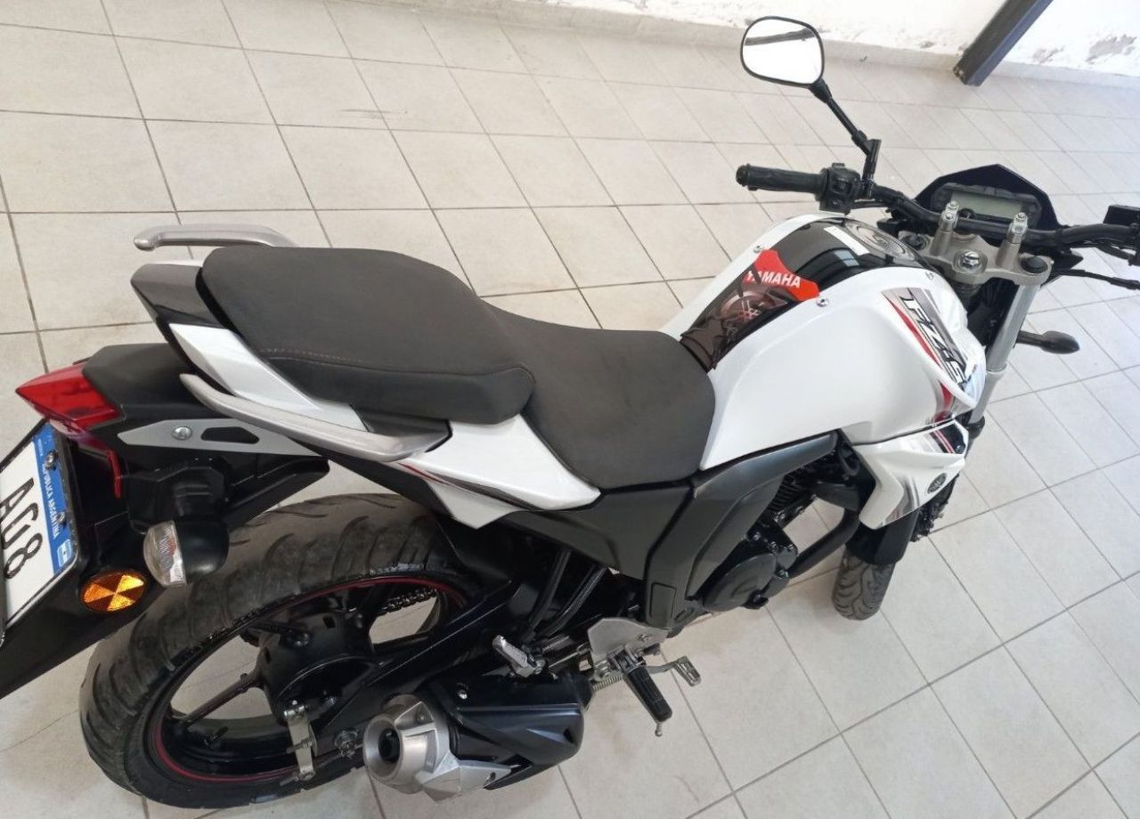 Yamaha FZ-S Usada en Mendoza, deRuedas