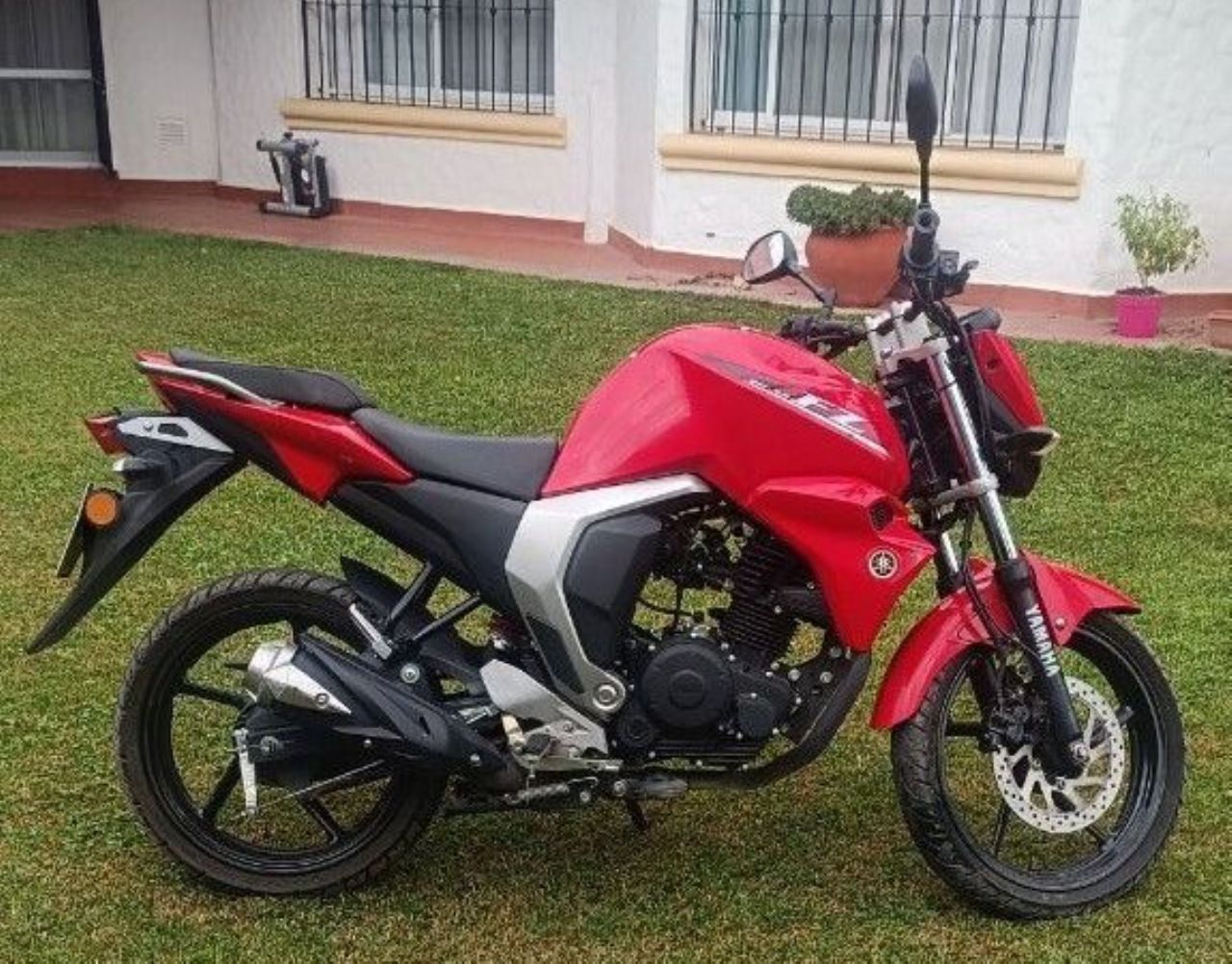 Yamaha FZ-S Usada en Mendoza, deRuedas