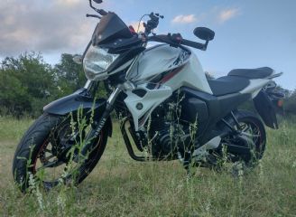 Yamaha FZ-S Usada en Córdoba