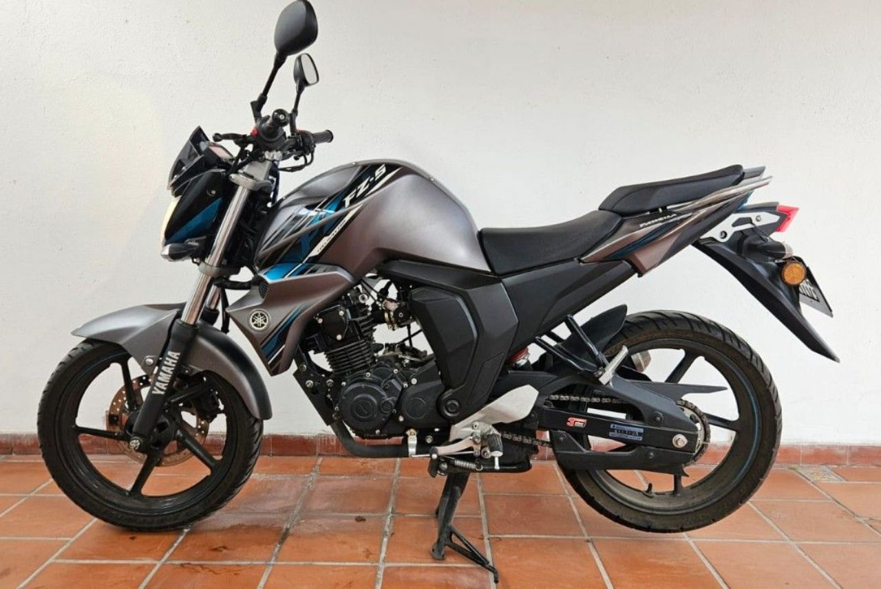 Yamaha FZ-S Usada en Mendoza, deRuedas