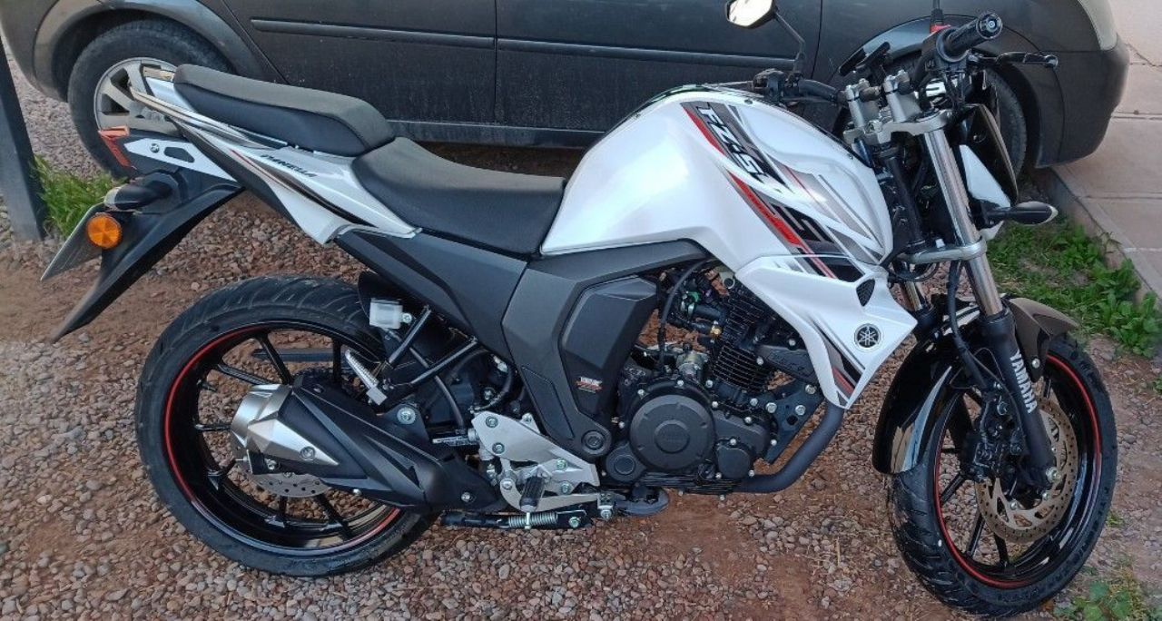 Yamaha FZ-S Usada en Mendoza, deRuedas