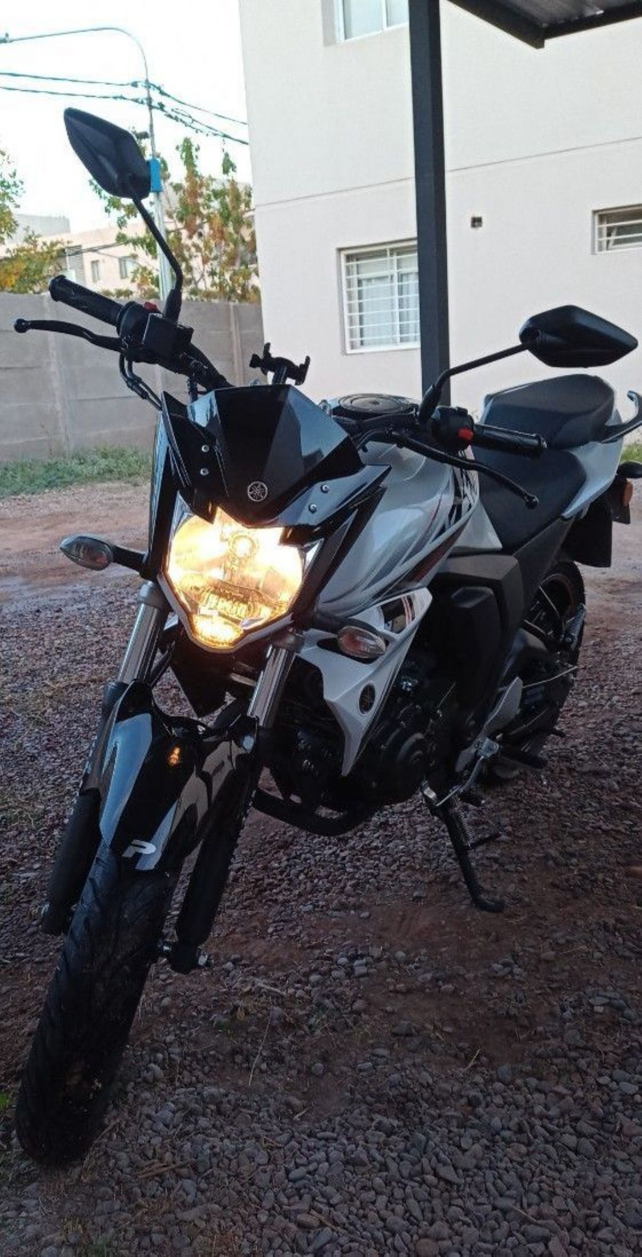 Yamaha FZ-S Usada en Mendoza, deRuedas