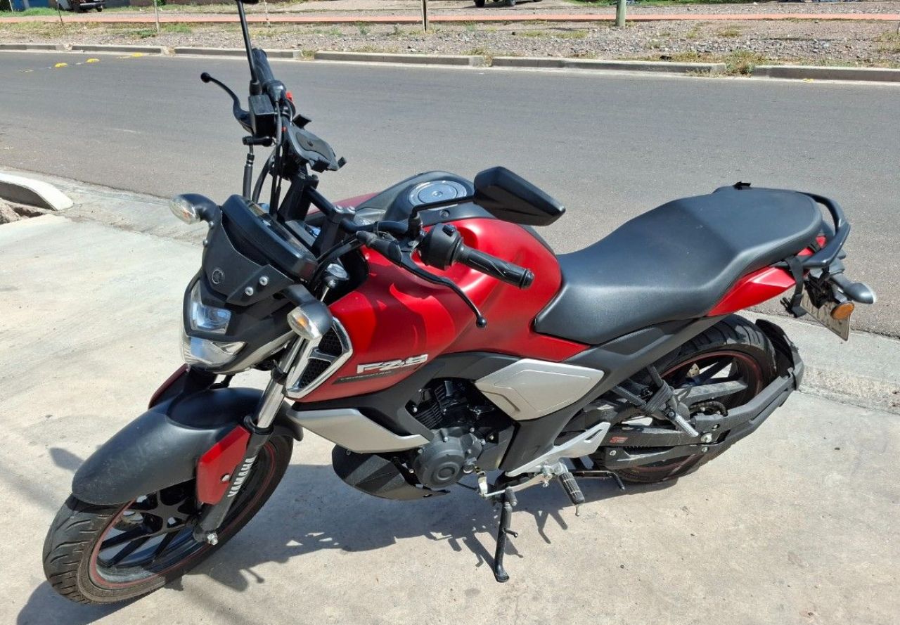 Yamaha FZ-S Usada en Mendoza, deRuedas