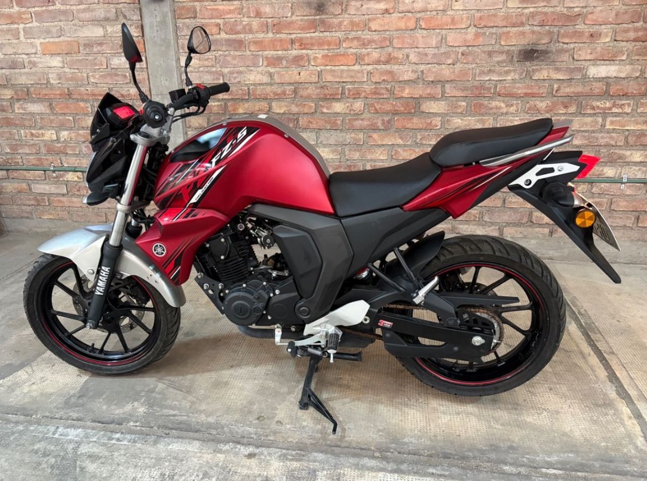 Yamaha FZ-S Usada en Mendoza, deRuedas