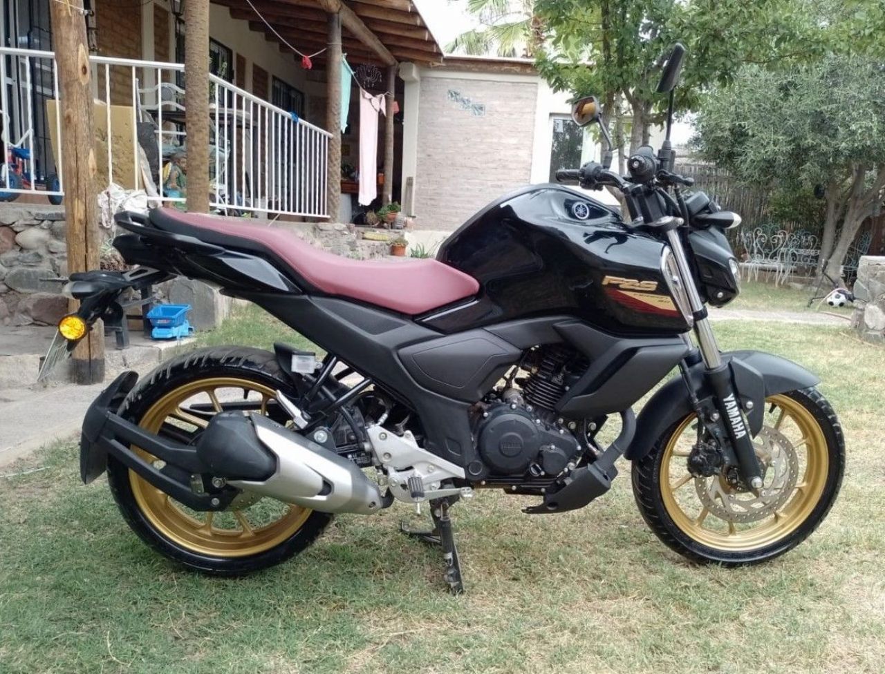Yamaha FZ-S Usada en Mendoza, deRuedas