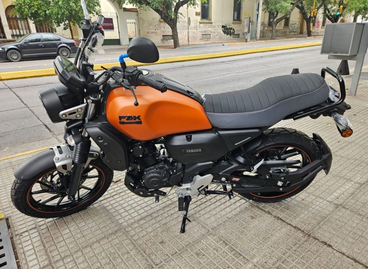Yamaha FZ-X Nueva en Mendoza, deRuedas