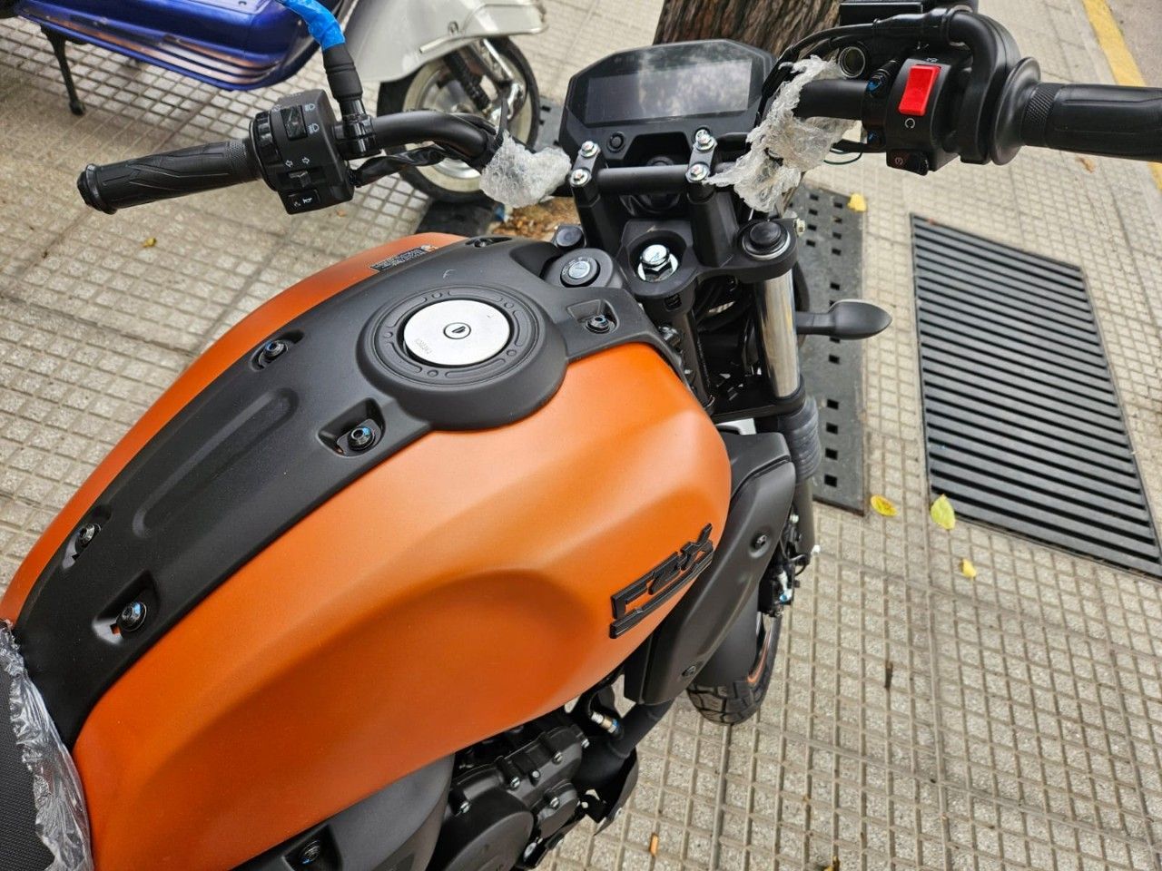 Yamaha FZ-X Nueva en Mendoza, deRuedas