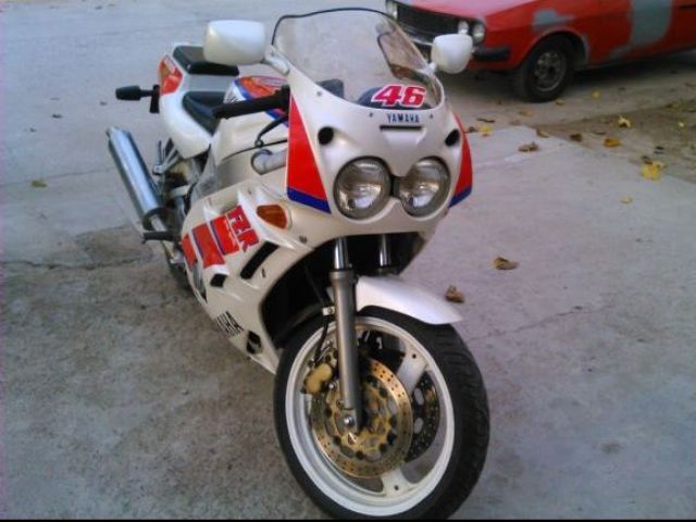 Yamaha FZR Usada en Mendoza, deRuedas