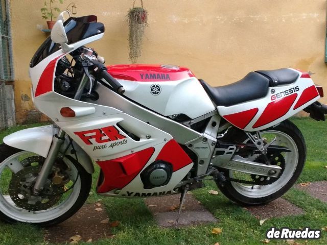 Yamaha FZR Usada en Mendoza, deRuedas