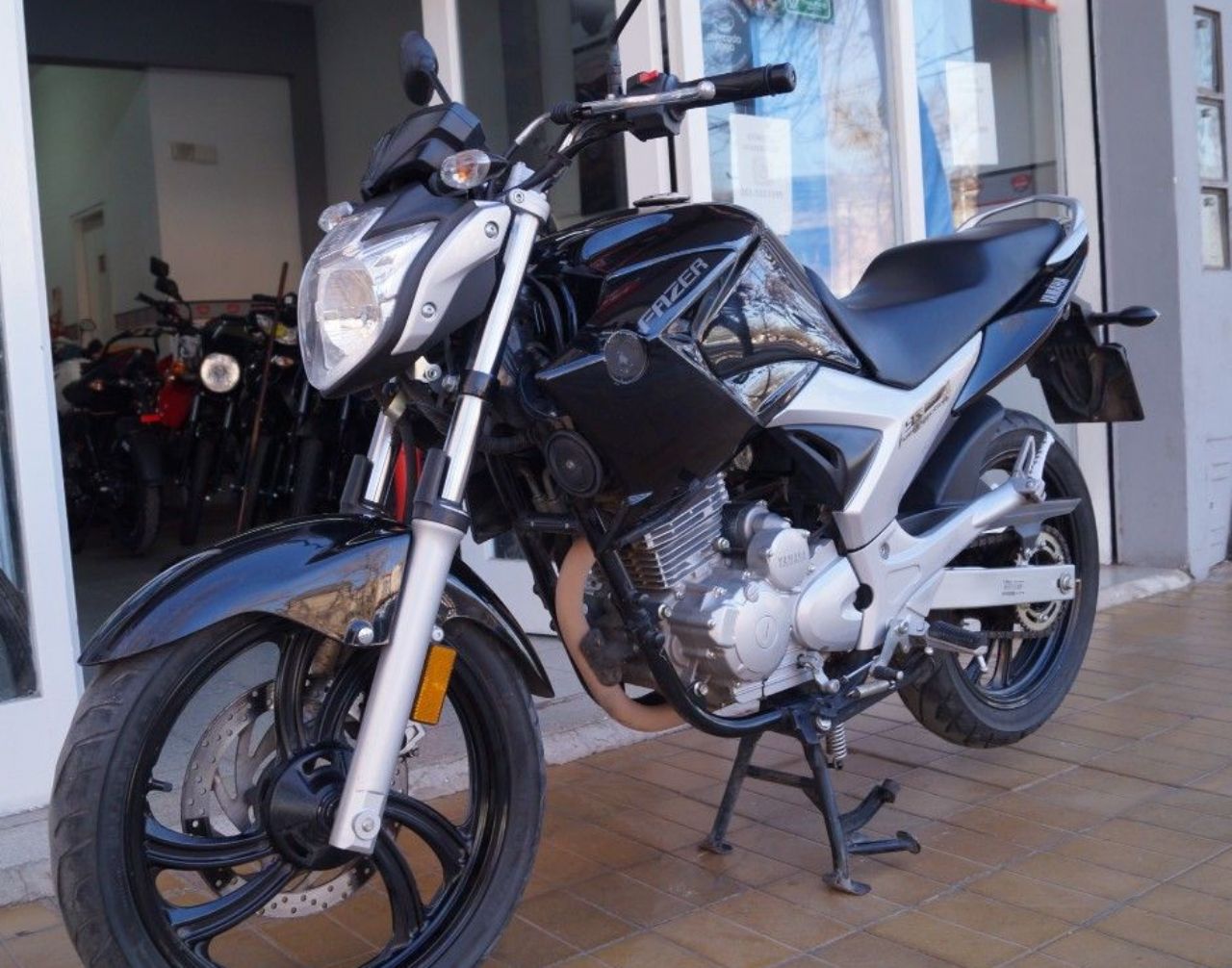 Yamaha Fazer Usada en Mendoza, deRuedas