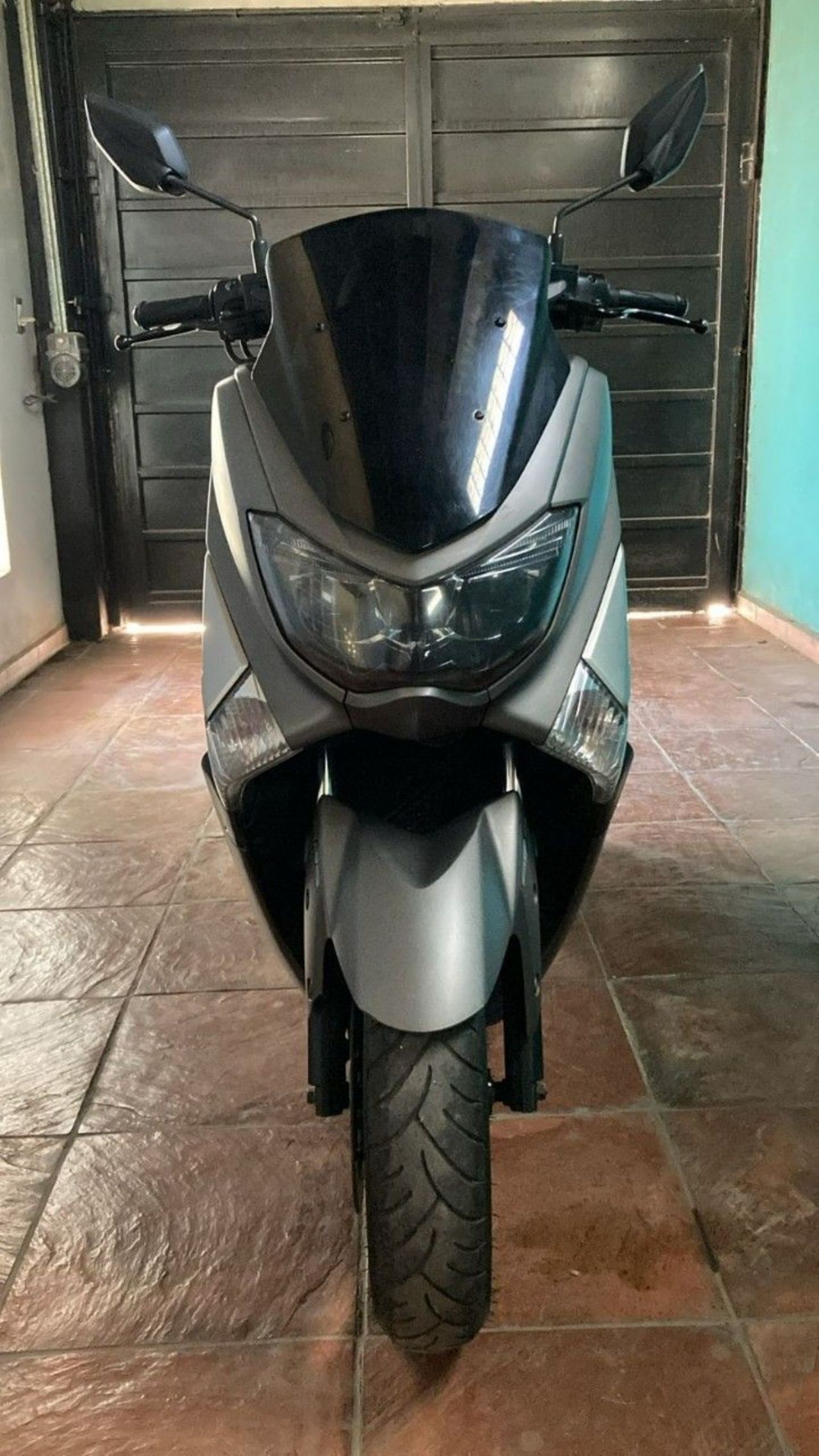 Yamaha NM-X Usada en Buenos Aires, deRuedas