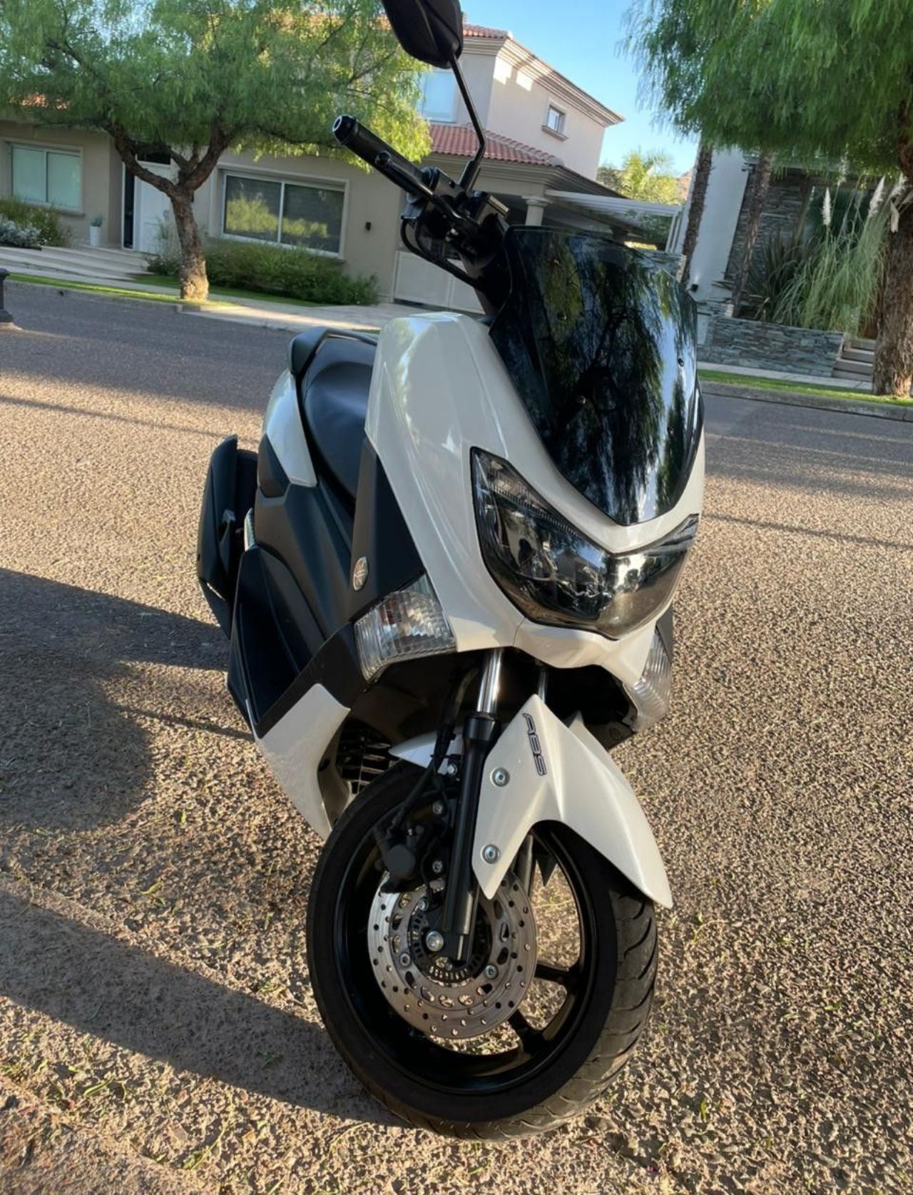 Yamaha NM-X Usada en Mendoza, deRuedas
