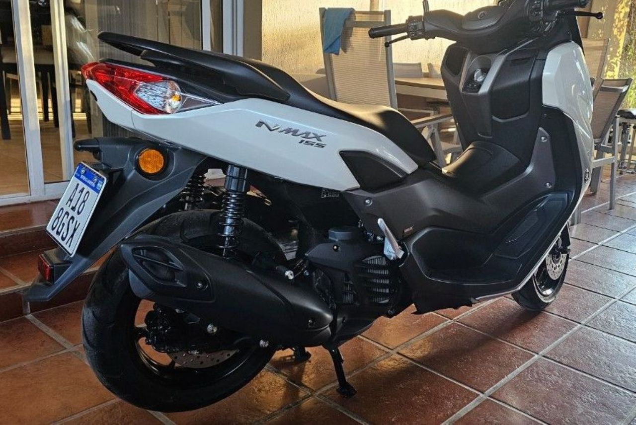 Yamaha NM-X Usada en Mendoza, deRuedas