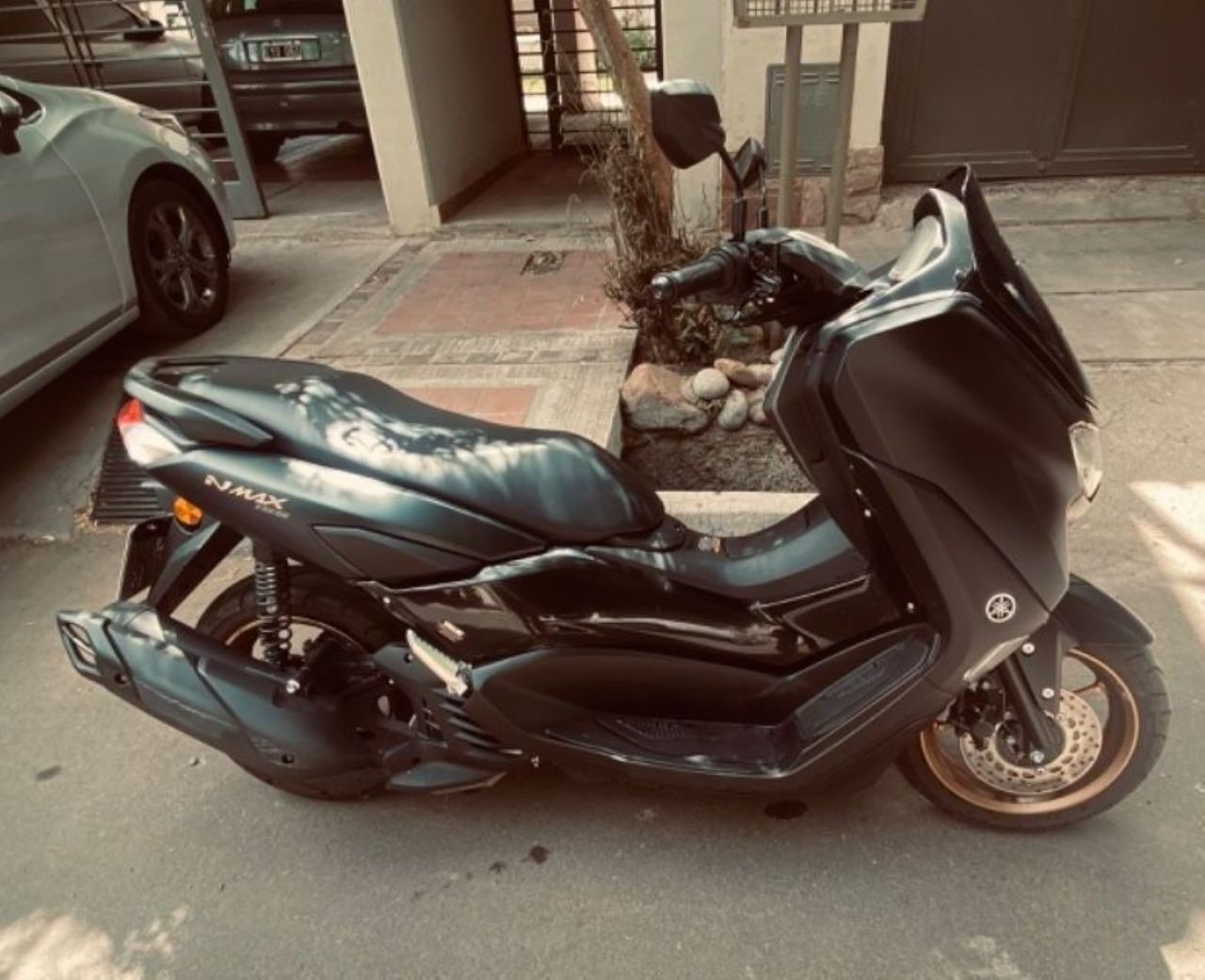 Yamaha NM-X Usada en Mendoza, deRuedas