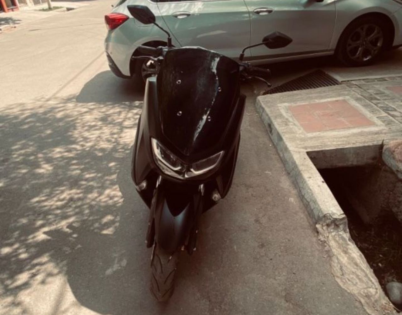 Yamaha NM-X Usada en Mendoza, deRuedas
