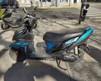 Yamaha RAY ZR Usada en Buenos Aires