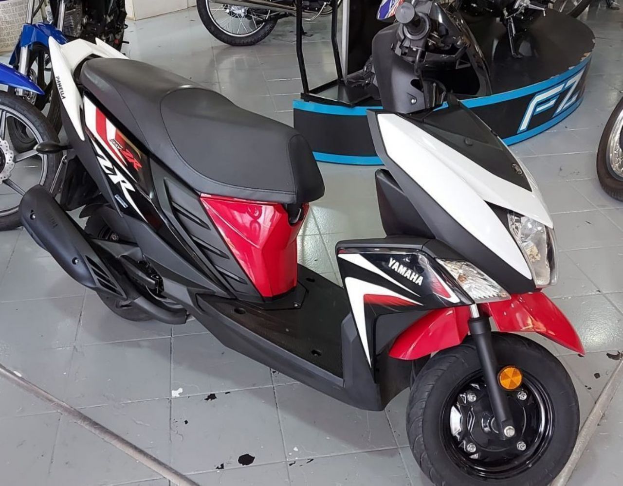 Yamaha RAY ZR Usada en Mendoza, deRuedas