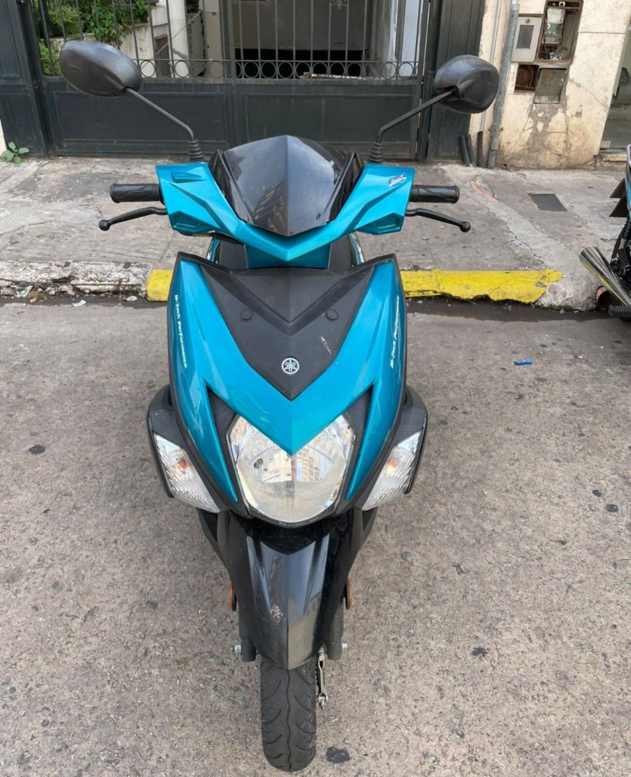 Yamaha RAY ZR Usada en Santa Fe, deRuedas