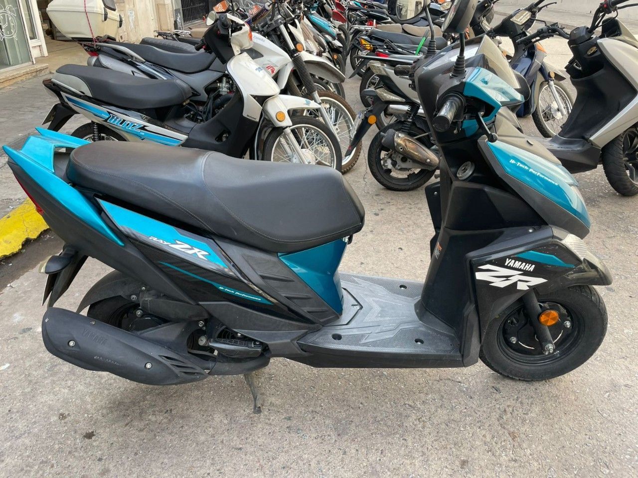 Yamaha RAY ZR Usada en Santa Fe, deRuedas