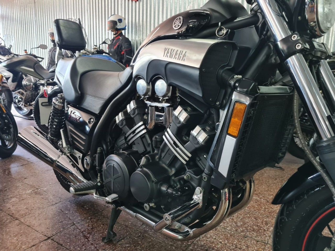 Yamaha V-MAX Usada en Mendoza, deRuedas