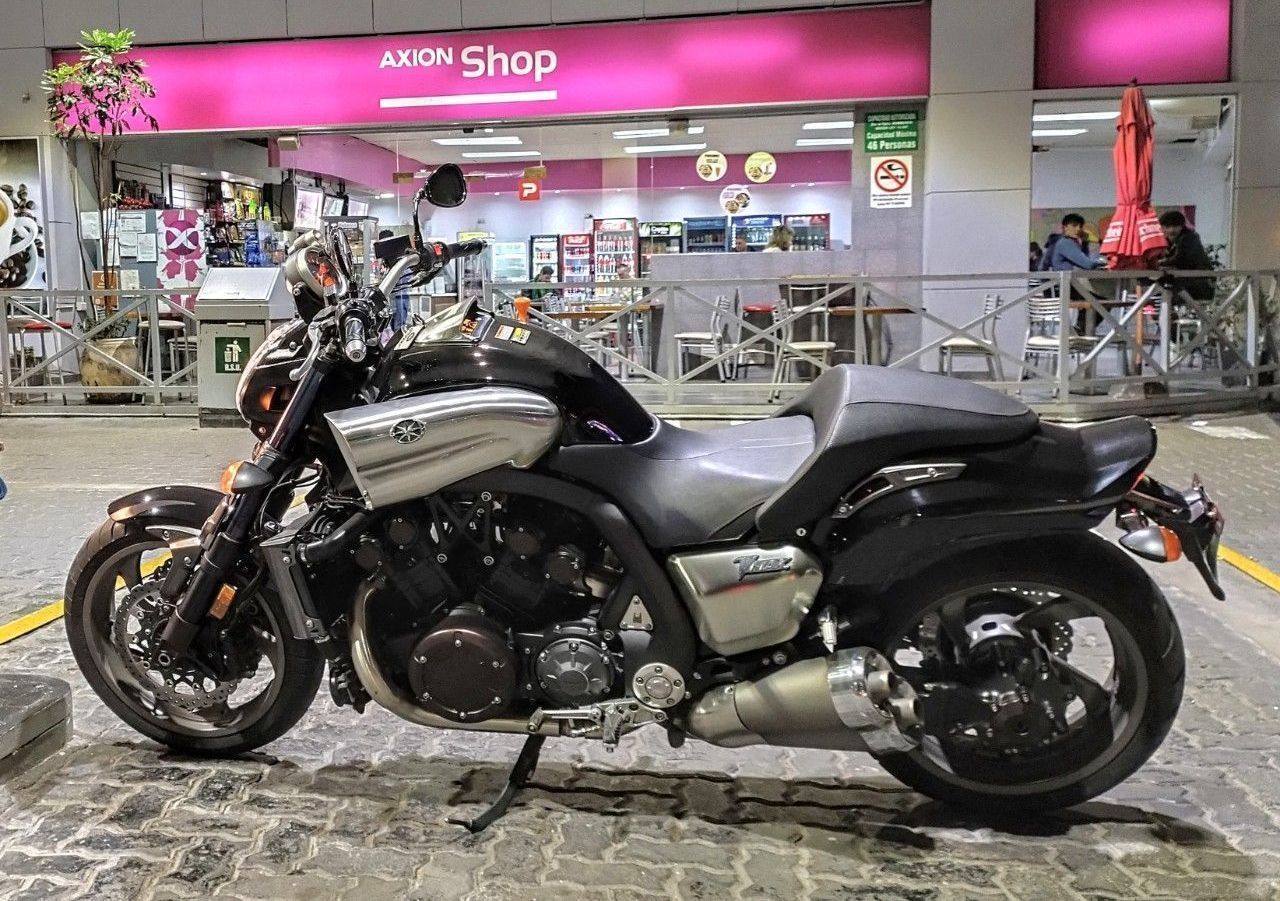 Yamaha V-MAX Usada en San Juan, deRuedas