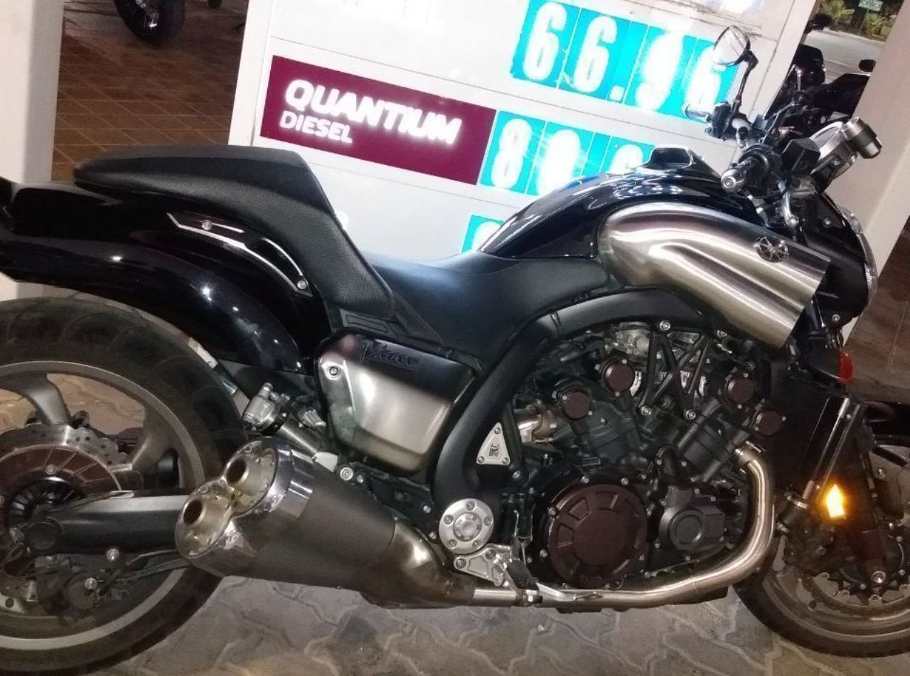 Yamaha V-MAX Usada en San Juan, deRuedas