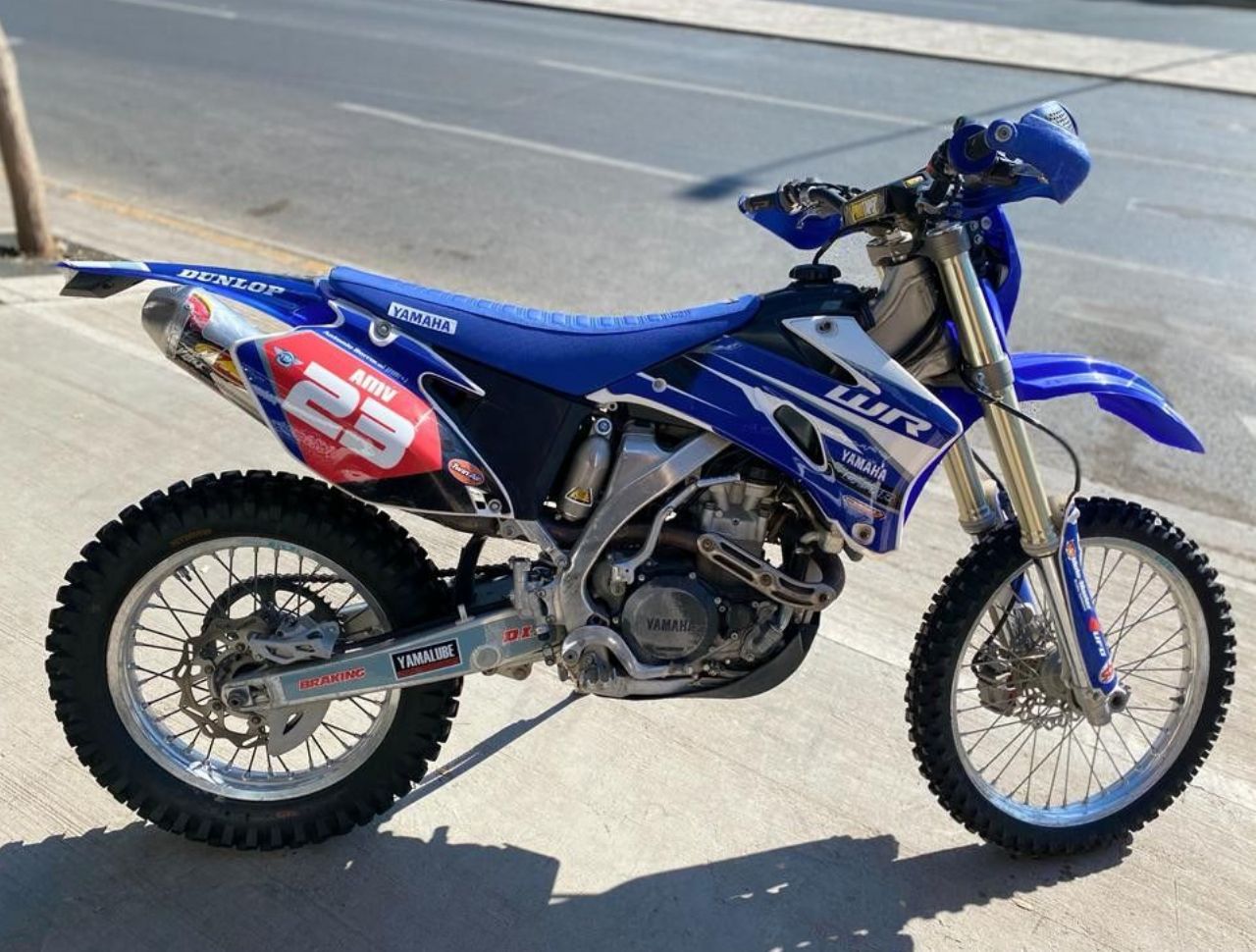 Yamaha WRF Usada en San Juan, deRuedas