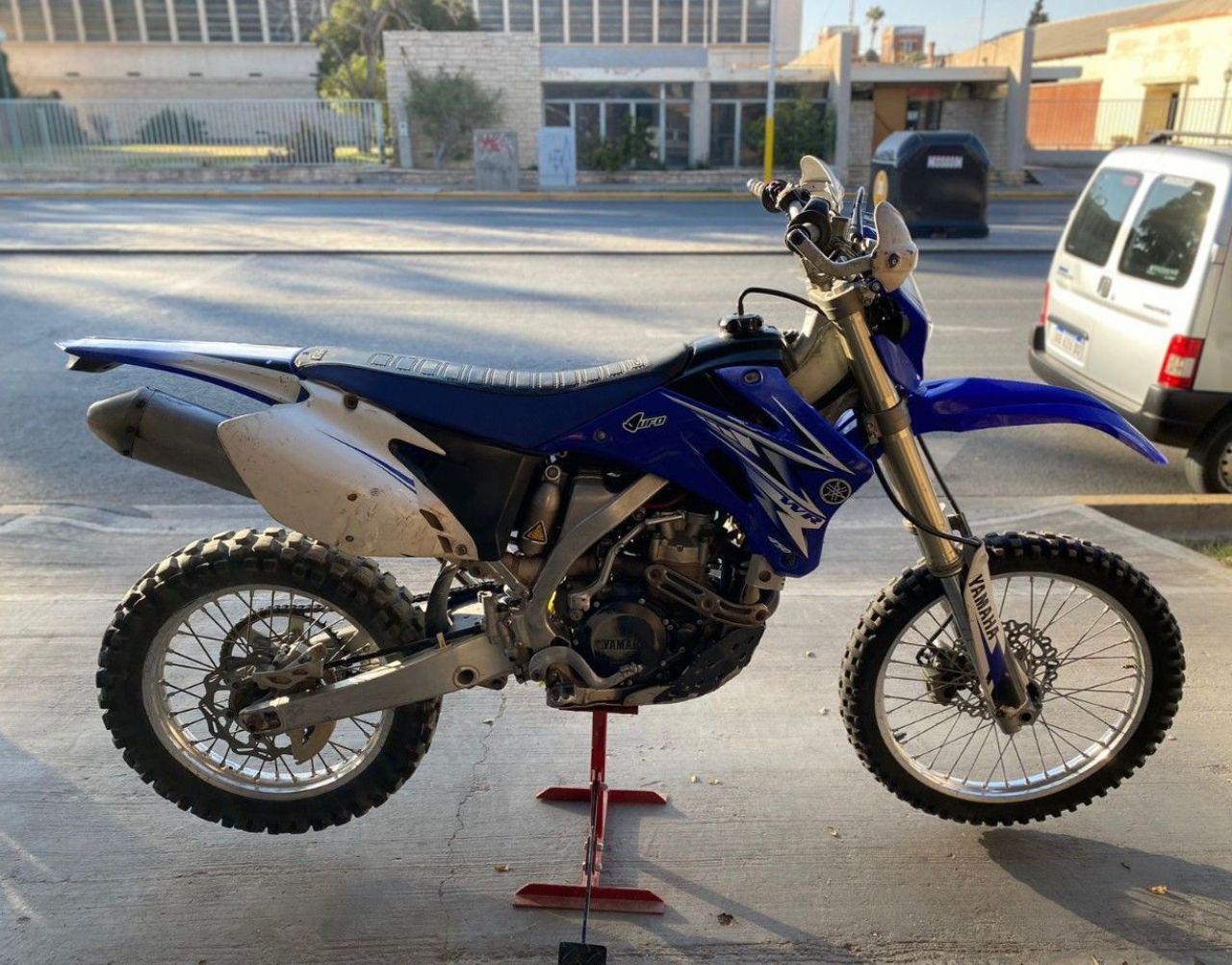 Yamaha WRF Usada en San Juan, deRuedas