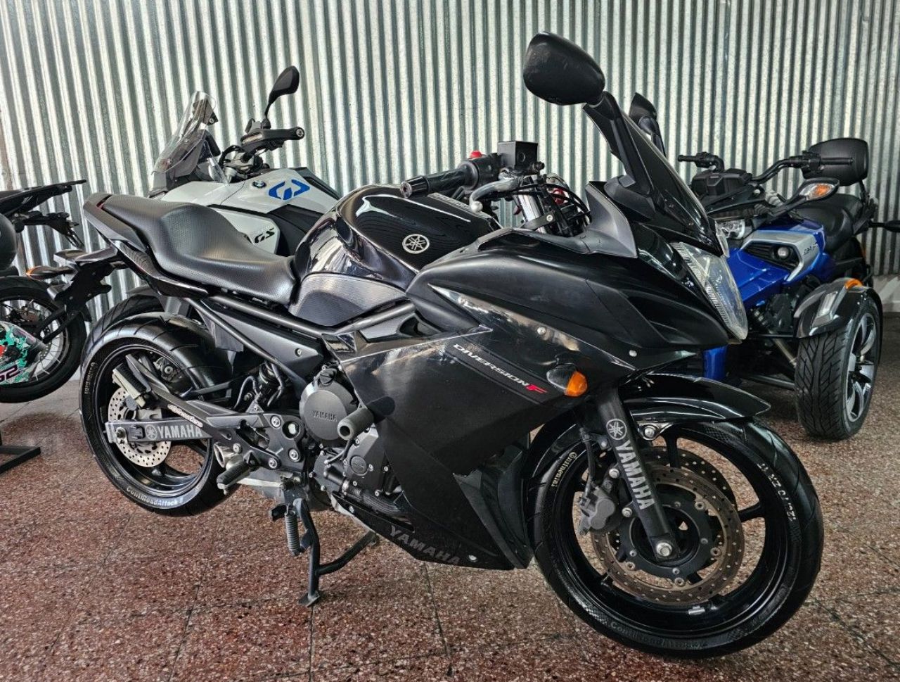 Yamaha XJ Usada en Mendoza, deRuedas