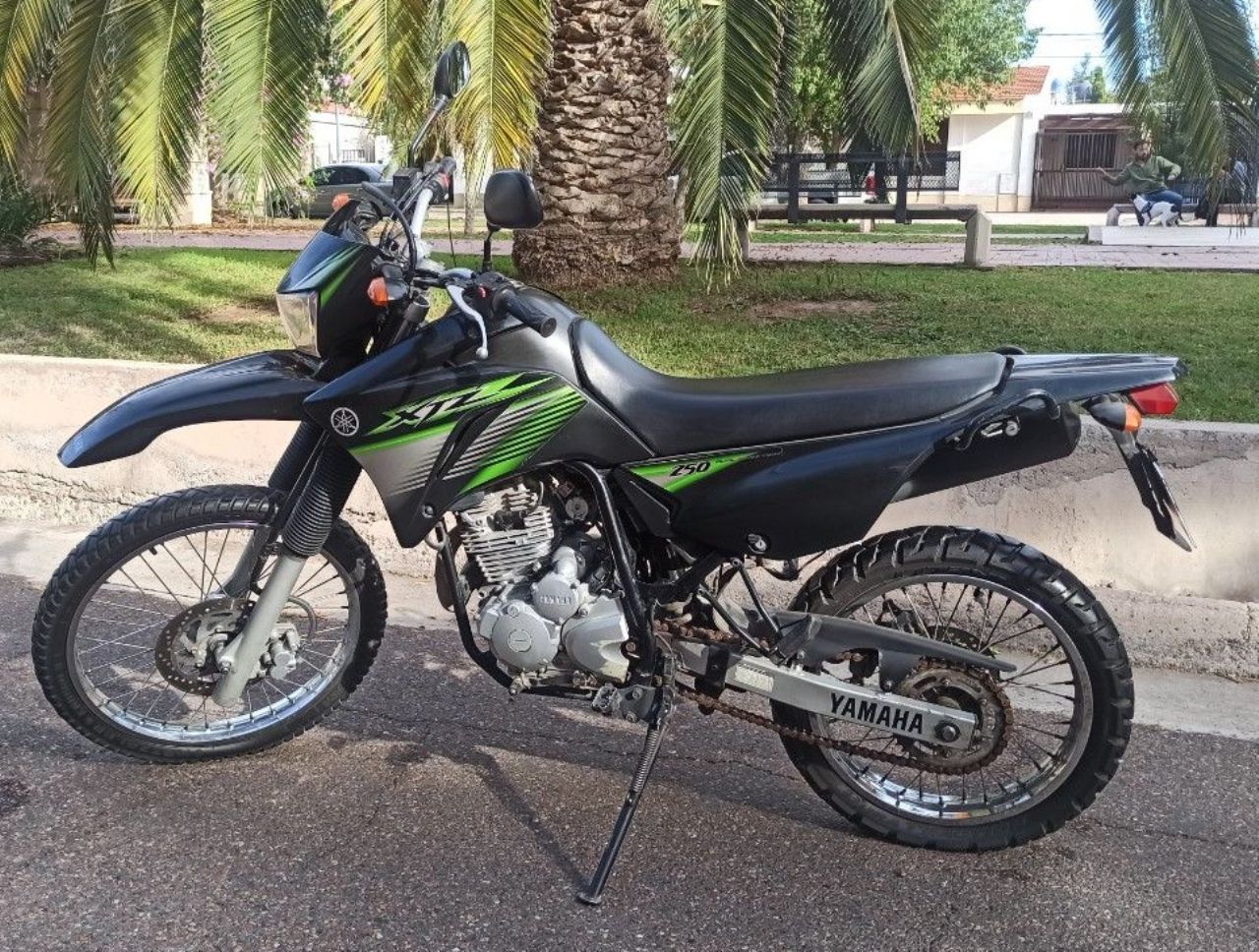 Yamaha XTZ Usada en Mendoza, deRuedas