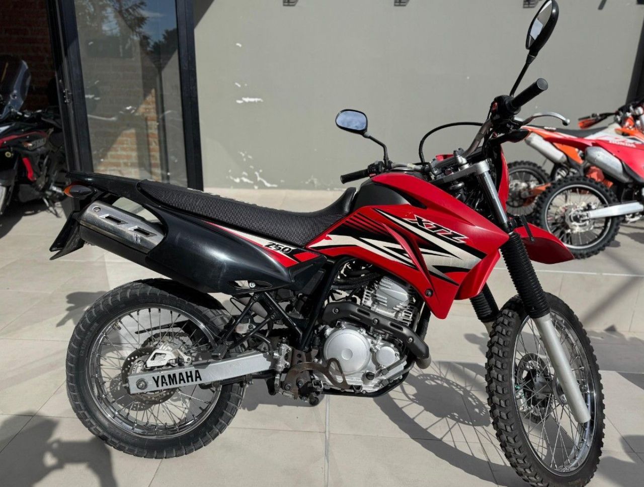 Yamaha XTZ Usada en San Juan, deRuedas