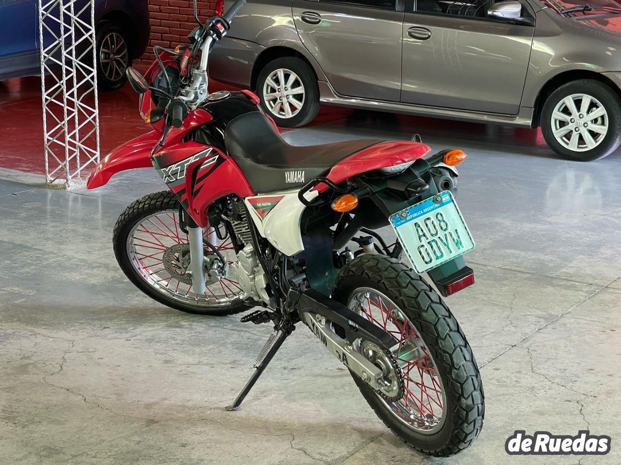 Yamaha XTZ Usada en San Juan, deRuedas