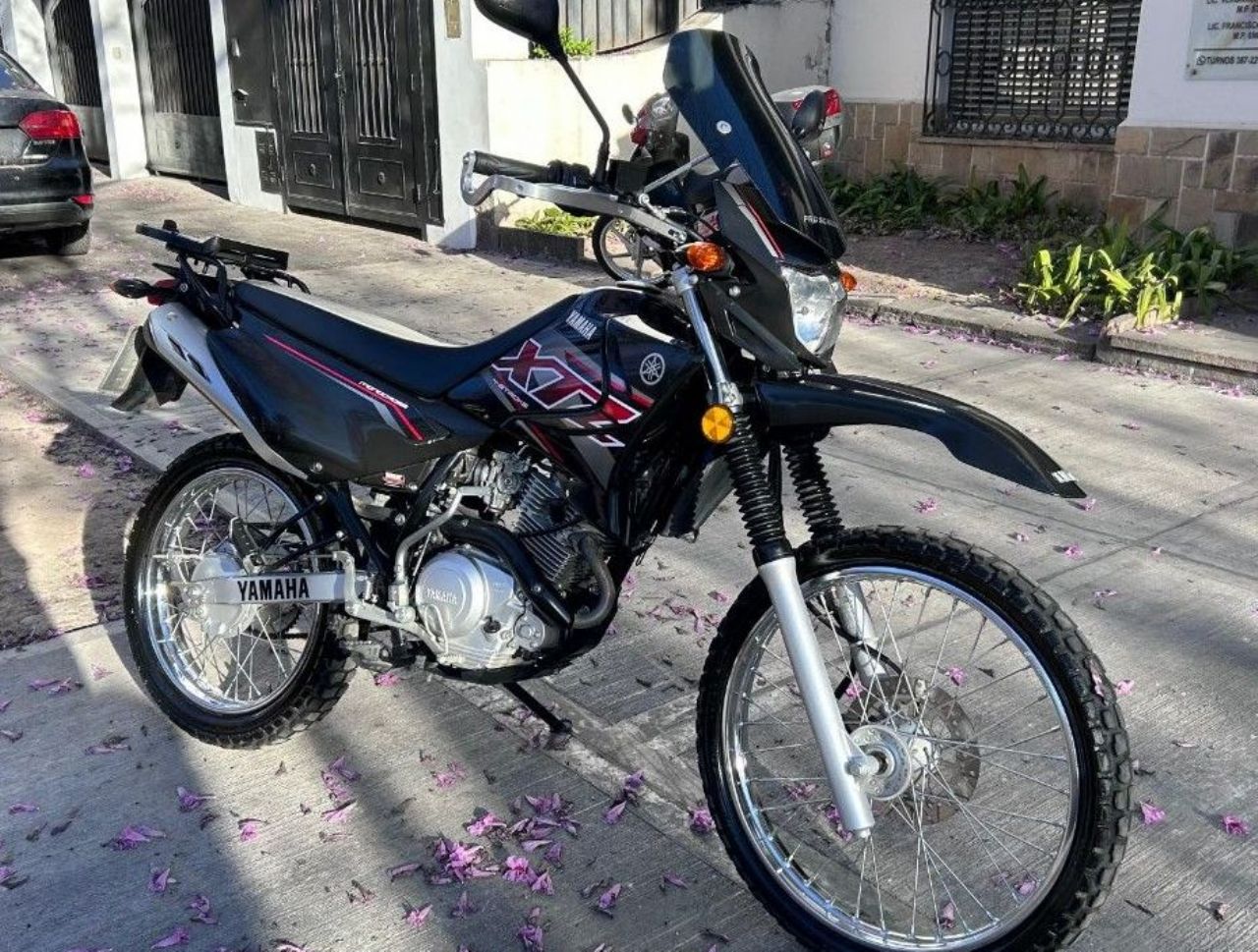 Yamaha XTZ Usada en Salta, deRuedas