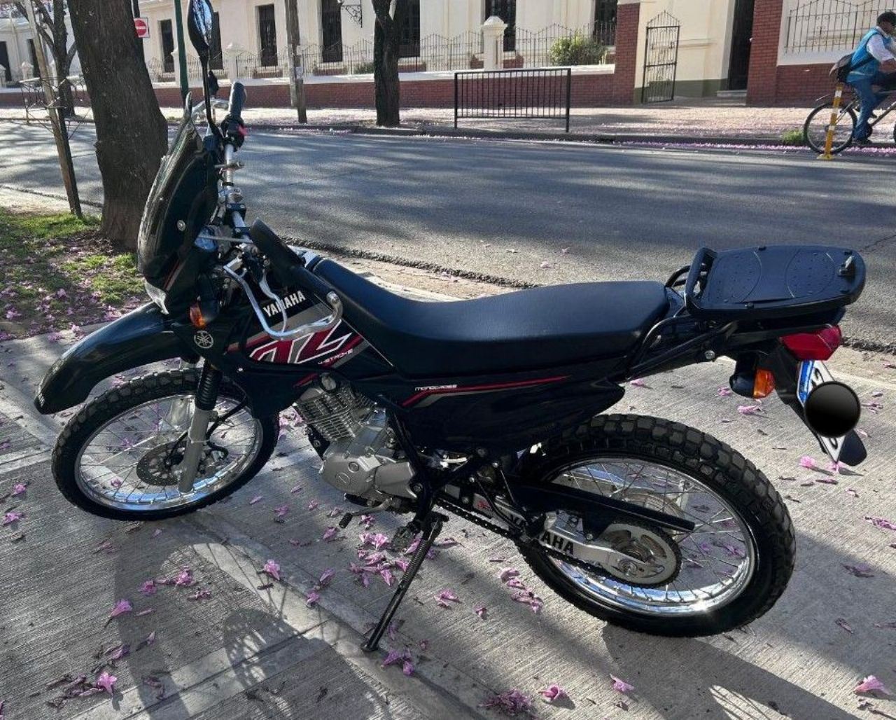 Yamaha XTZ Usada en Salta, deRuedas