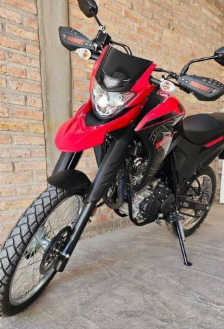 Yamaha XTZ Usada en San Juan