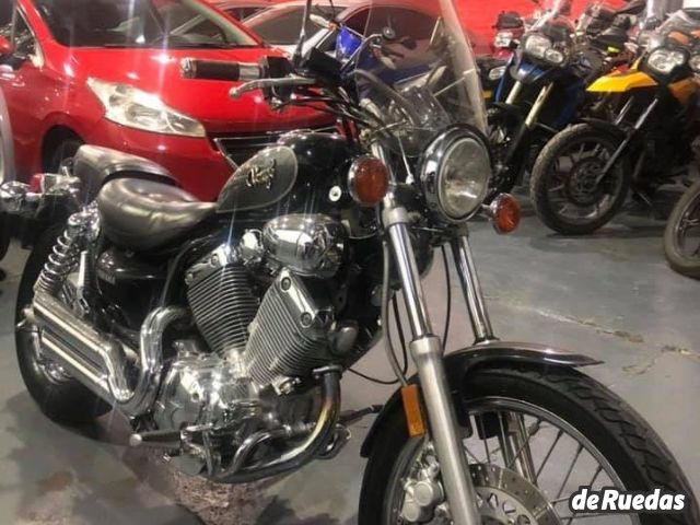 Yamaha XV Usada en San Juan, deRuedas