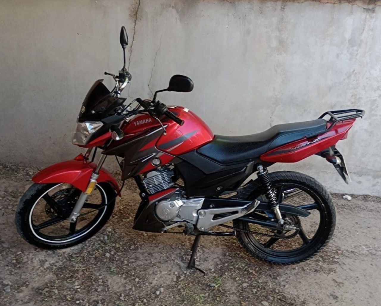Yamaha YBR Usada en Mendoza, deRuedas