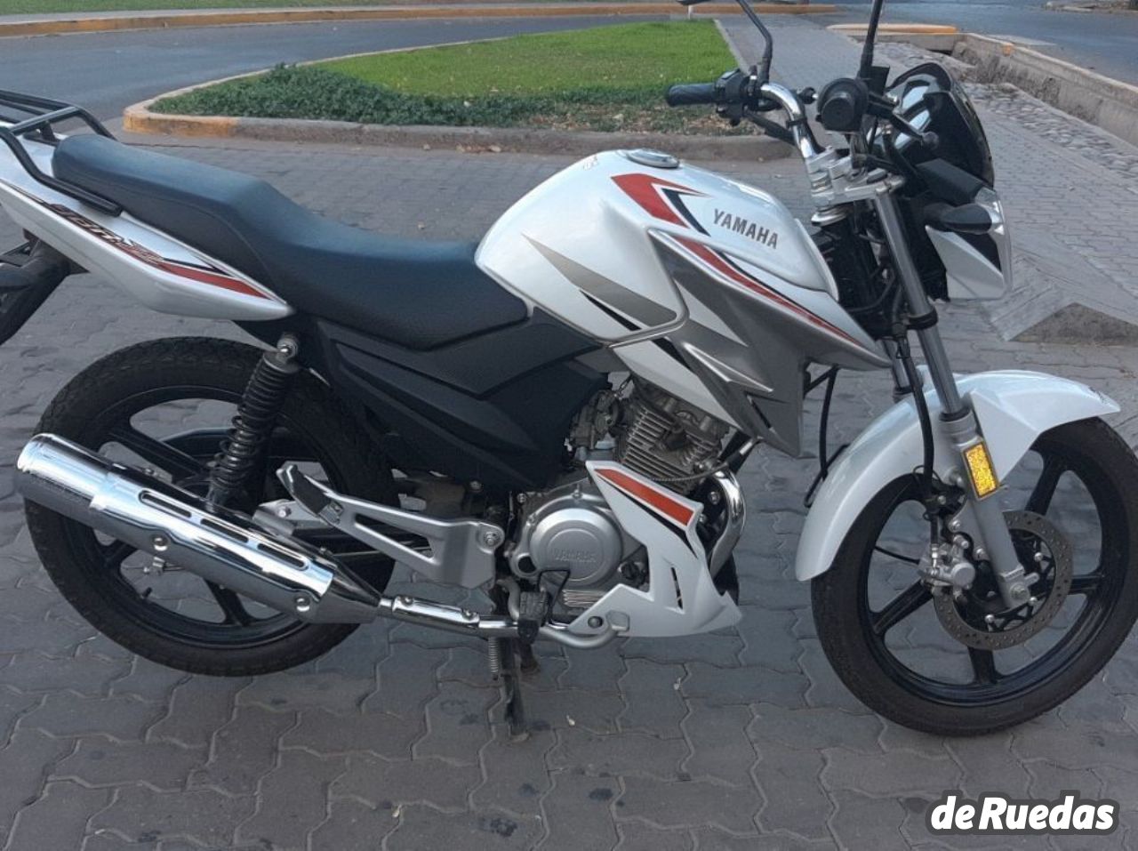 Yamaha YBR Usada en Mendoza, deRuedas