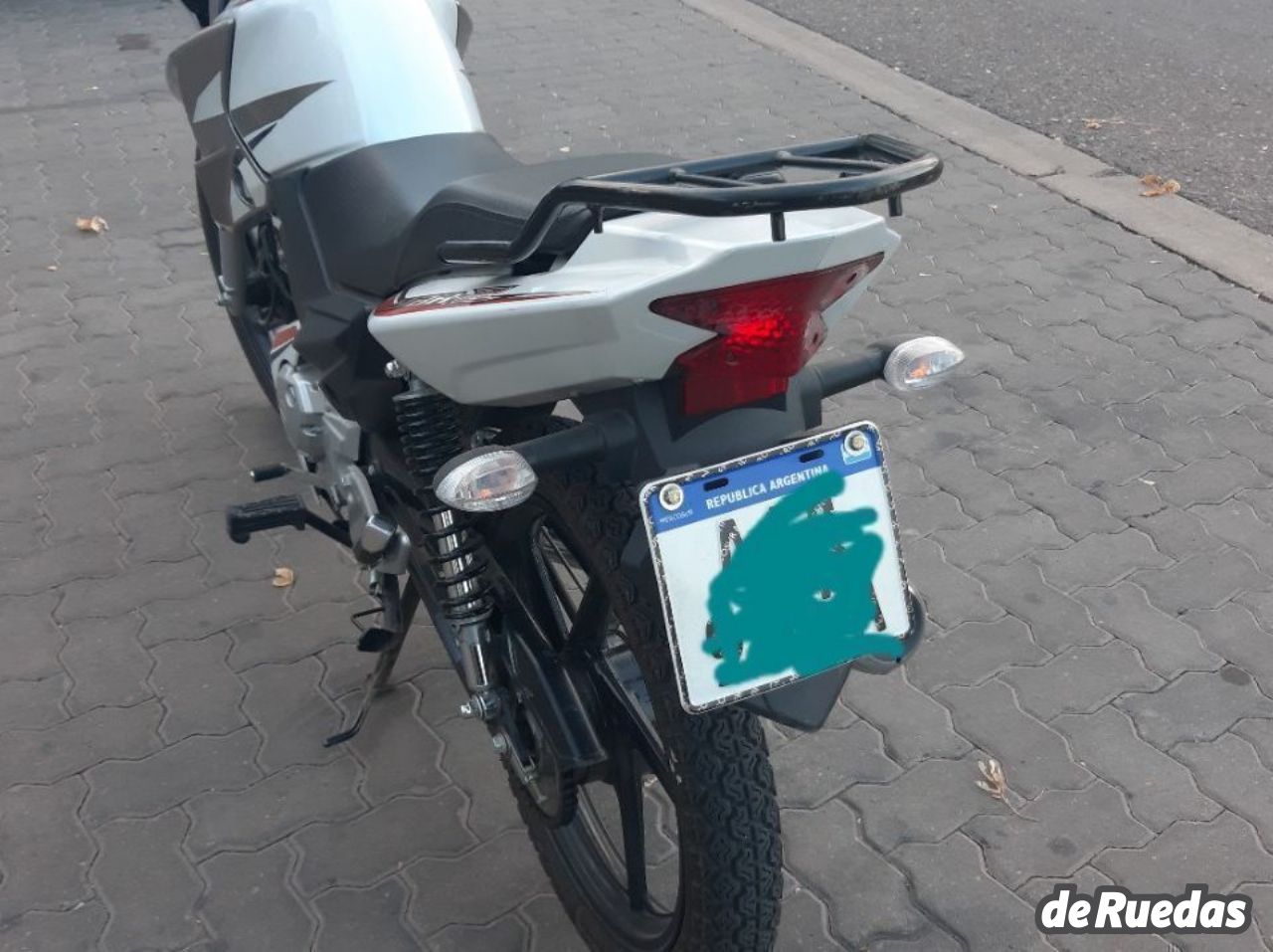 Yamaha YBR Usada en Mendoza, deRuedas