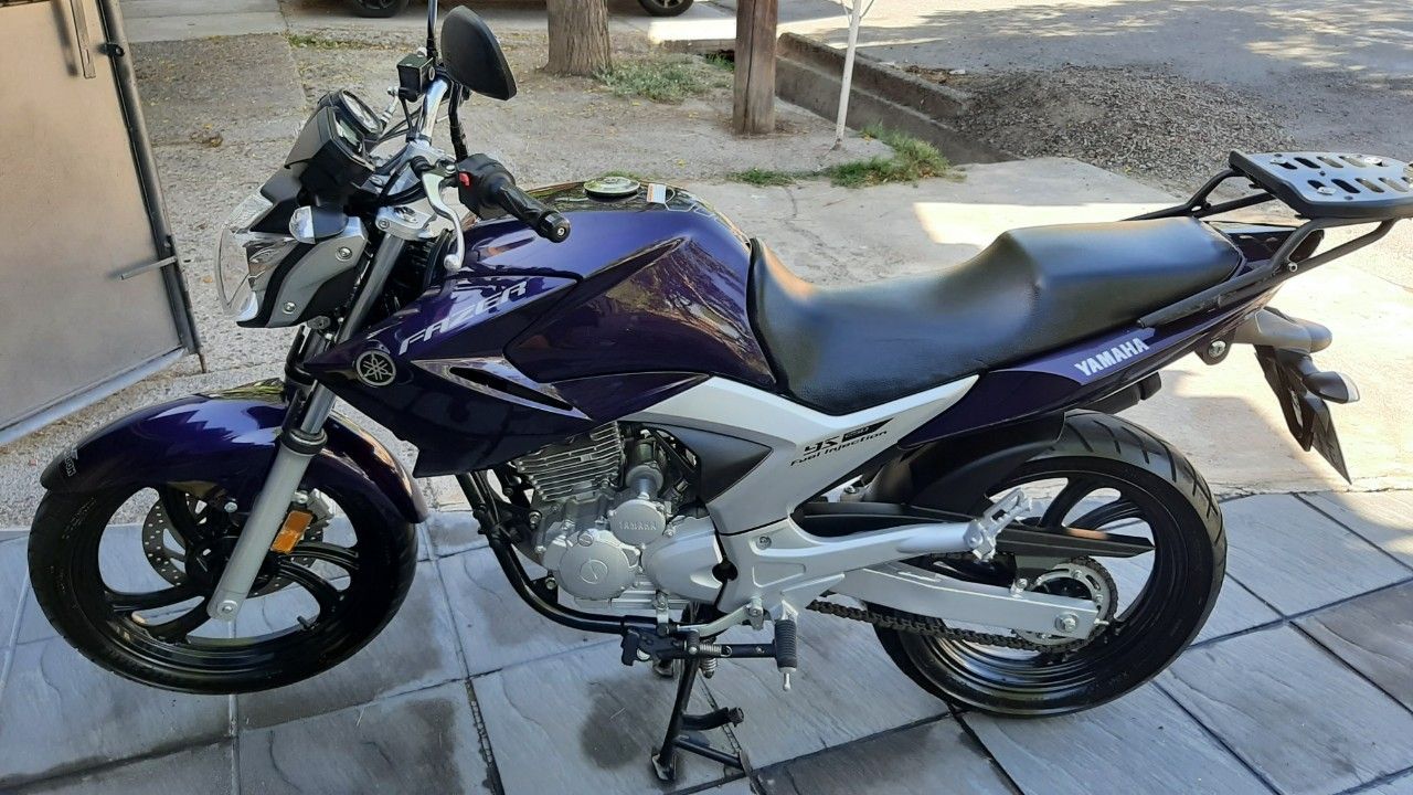 Yamaha YS Usada en Mendoza, deRuedas