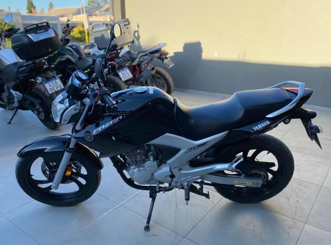Yamaha YS Usada en San Juan, deRuedas