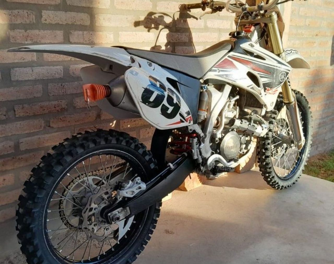 Yamaha YZ Usada en San Juan, deRuedas