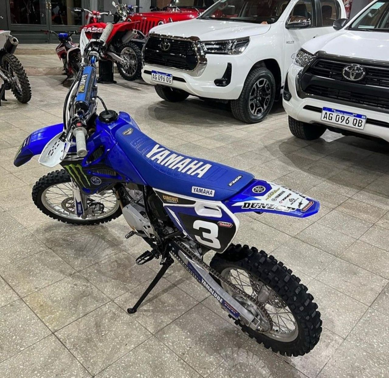 Yamaha YZ Usada en San Juan, deRuedas