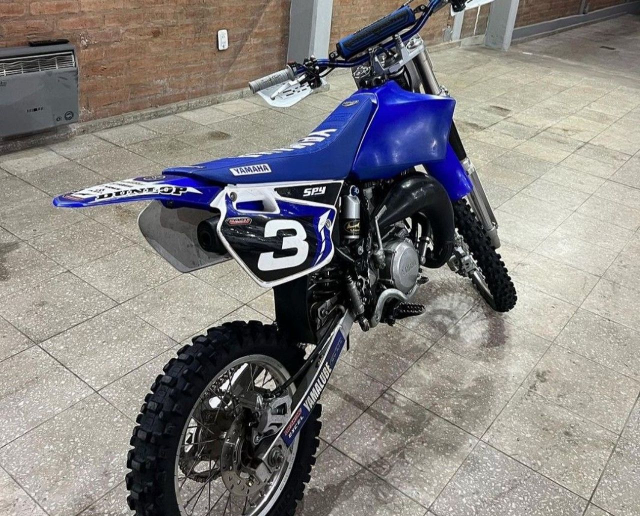 Yamaha YZ Usada en San Juan, deRuedas