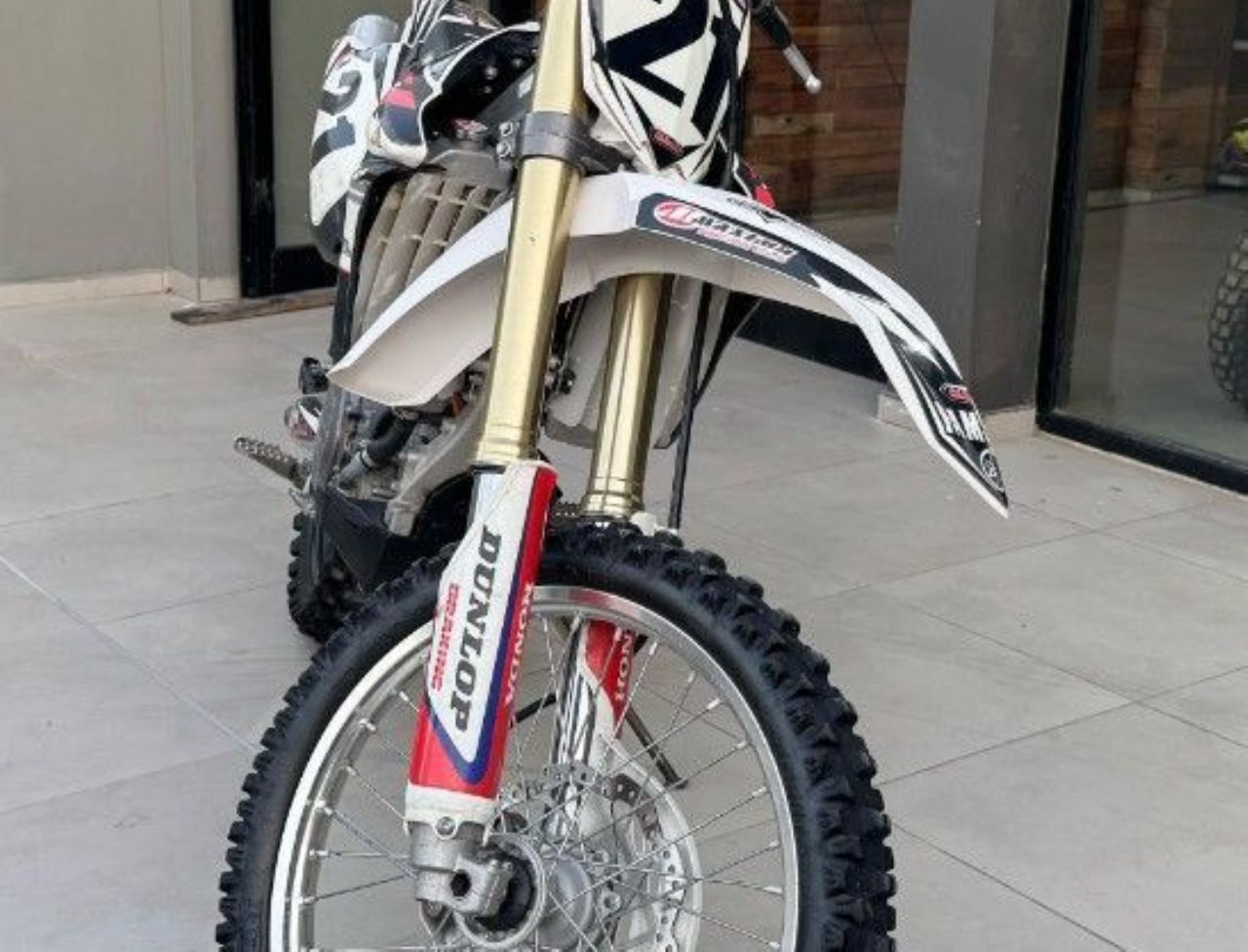 Yamaha YZ Usada en San Juan, deRuedas
