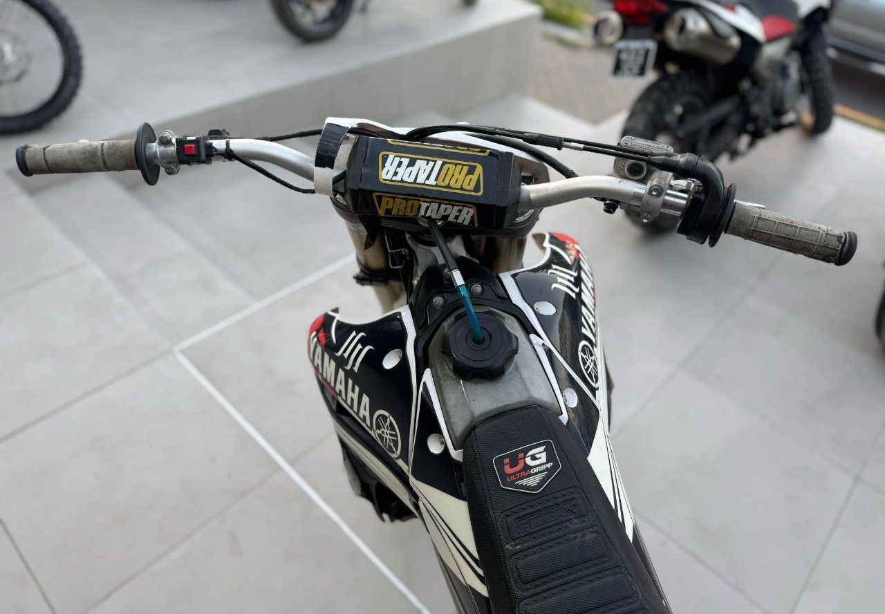 Yamaha YZ Usada en San Juan, deRuedas