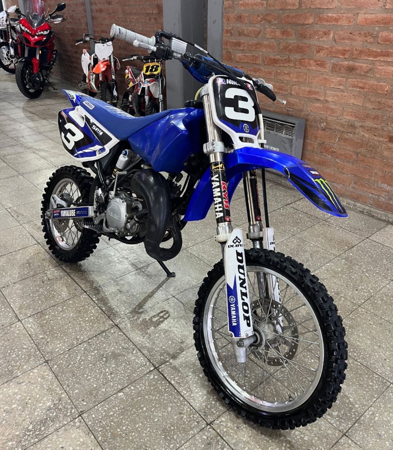 Yamaha YZ Usada en San Juan, deRuedas